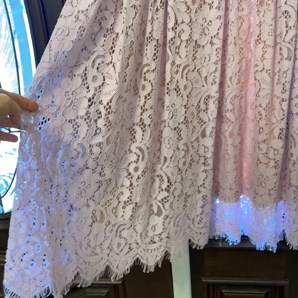 8 H&M lace dress lavender/nude with side zipper - Picture 4 of 9